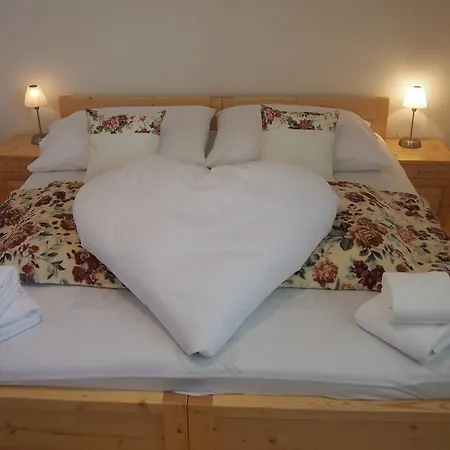 Pensjonat Horehronska Kuria Telgárt