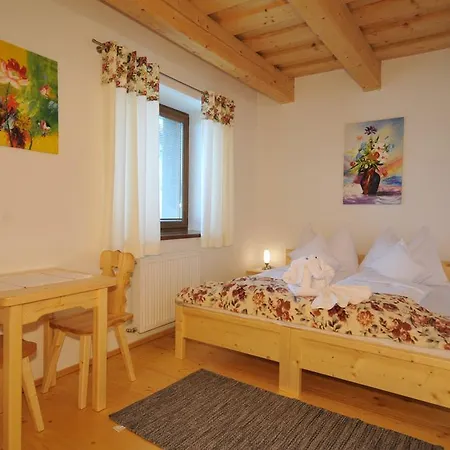 Pensjonat Horehronska Kuria Telgárt